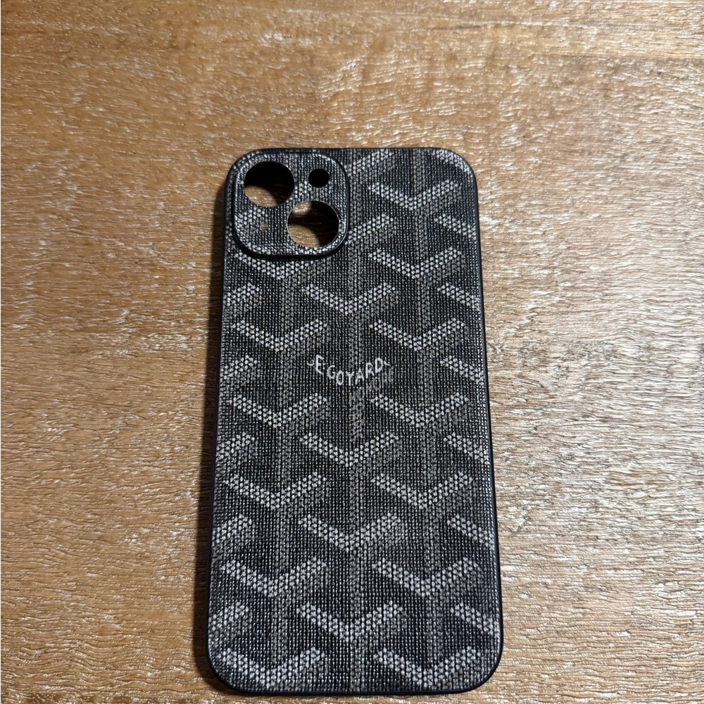 Elegant Black Patterned Phone Case